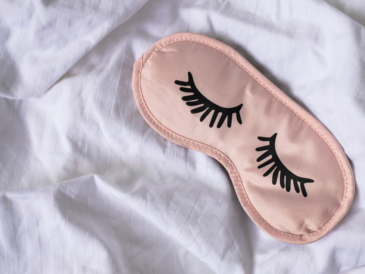 sleeping mask with eyelashes